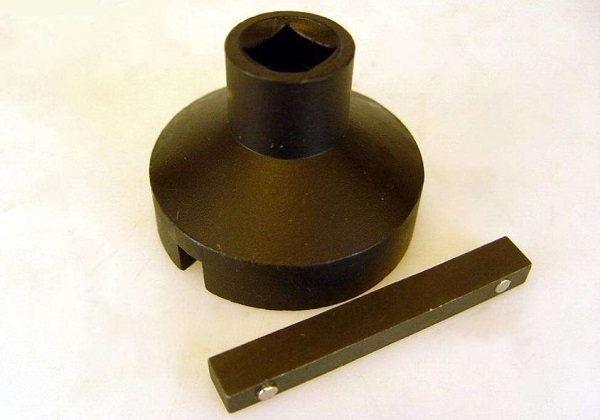 Llave combinada tuerca 44 y anillo rodamiento