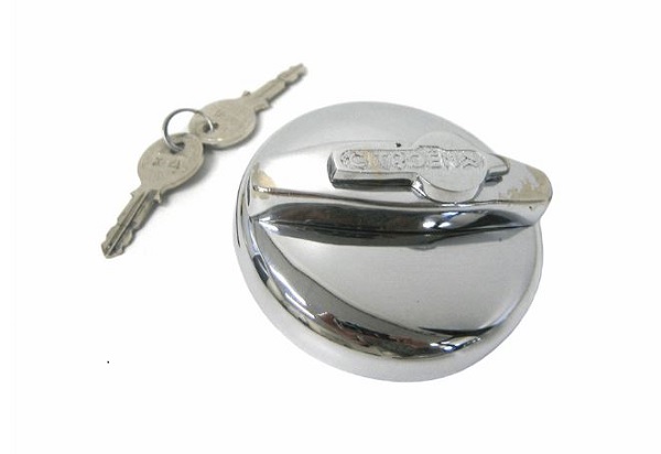 Tapón gasolina cromado con llave